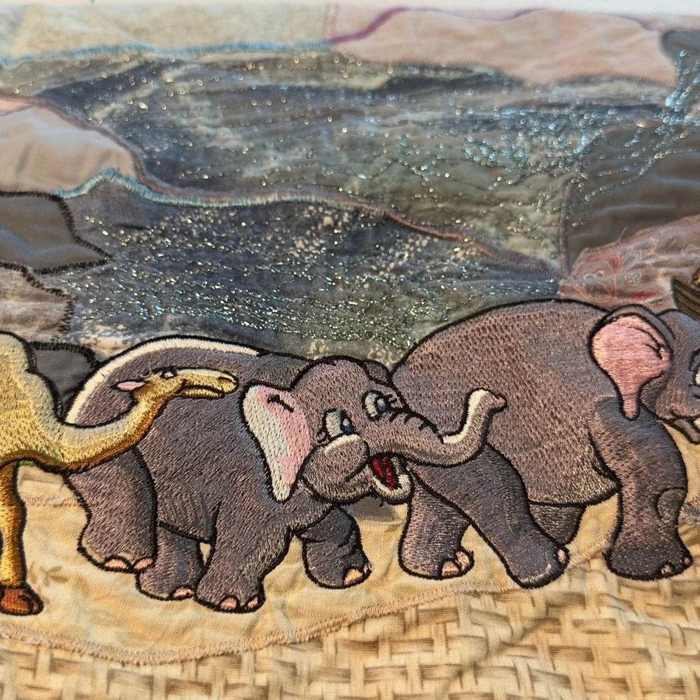 Wall hanging 37 x 24.5 – Noah's Ark religious‎ Catholic Christian animals